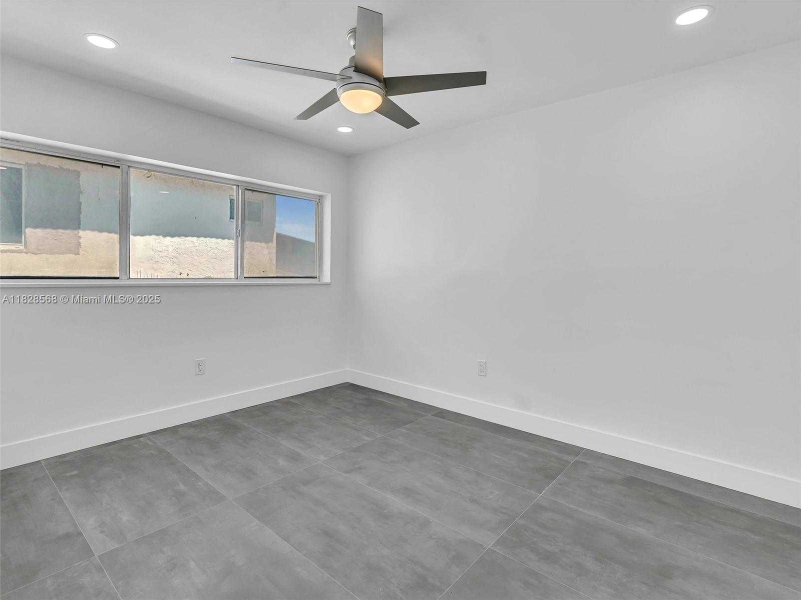 Small Image of 11900 NORTH BAYSHORE DR #1-8, North Miami Number 46