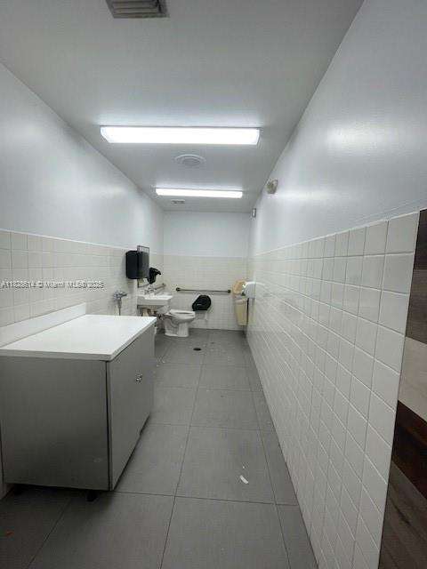 Small Image of 12221 TAFT ST, Pembroke Pines Number 11