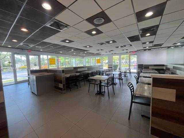 Small Image of 12221 TAFT ST, Pembroke Pines Number 7