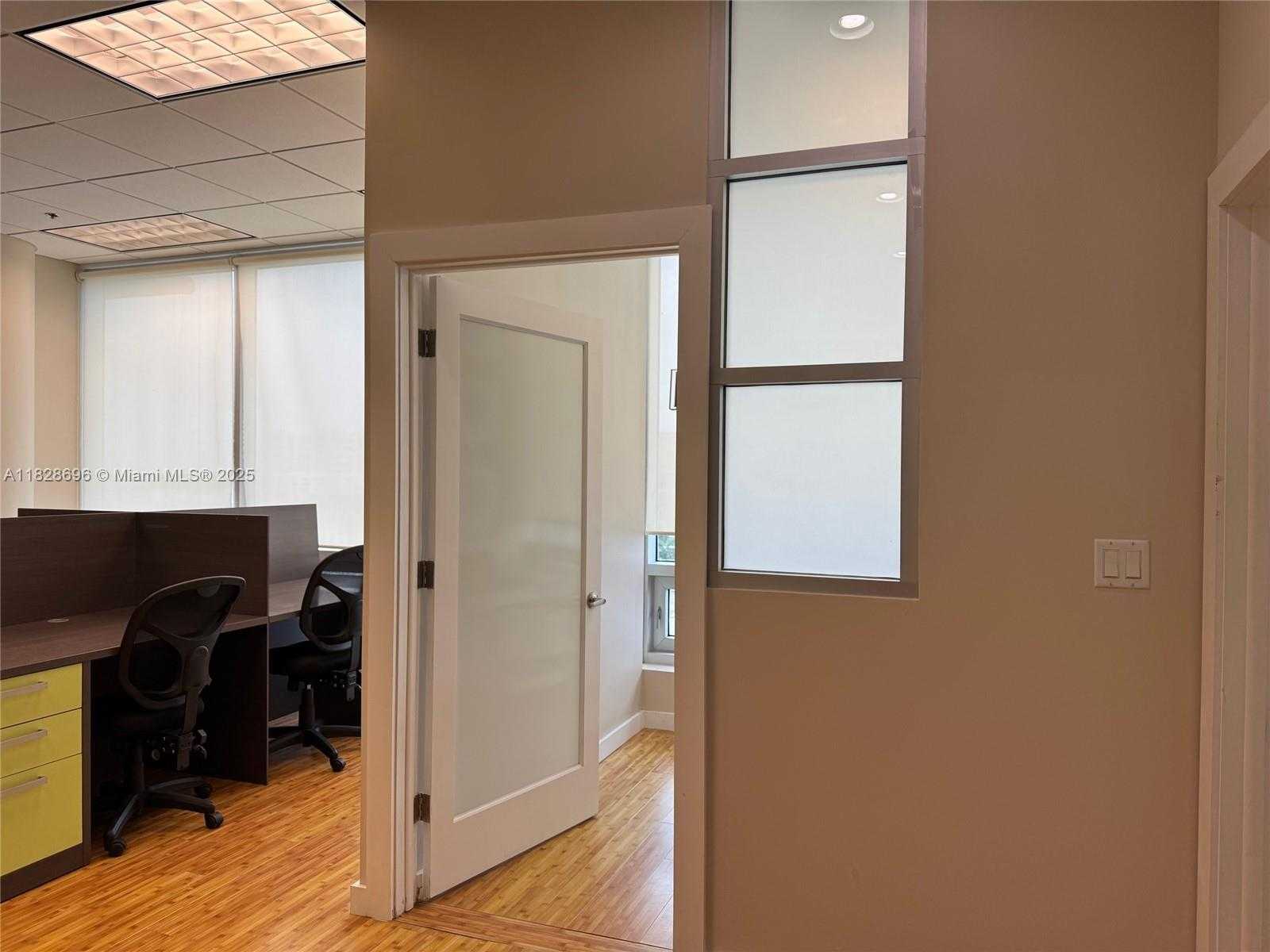 Small Image of 20900 NORTH EAST 30TH AVE #503, Aventura Number 13