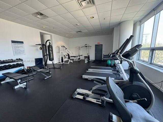 Small Image of 20900 NORTH EAST 30TH AVE #503, Aventura Number 17