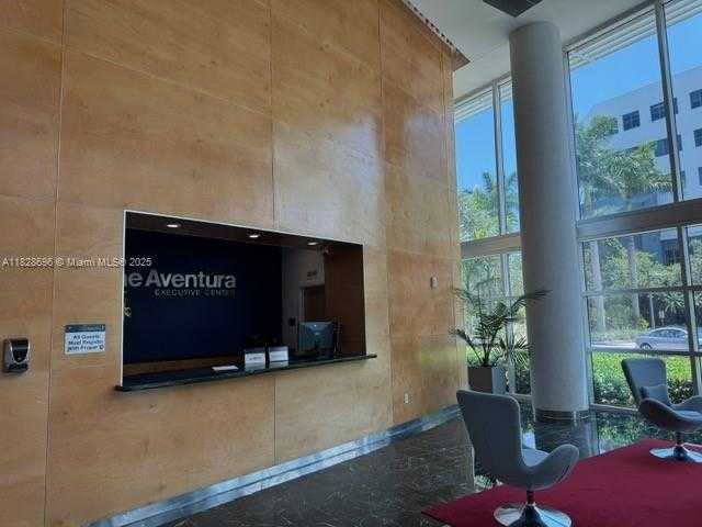 Small Image of 20900 NORTH EAST 30TH AVE #503, Aventura Number 4