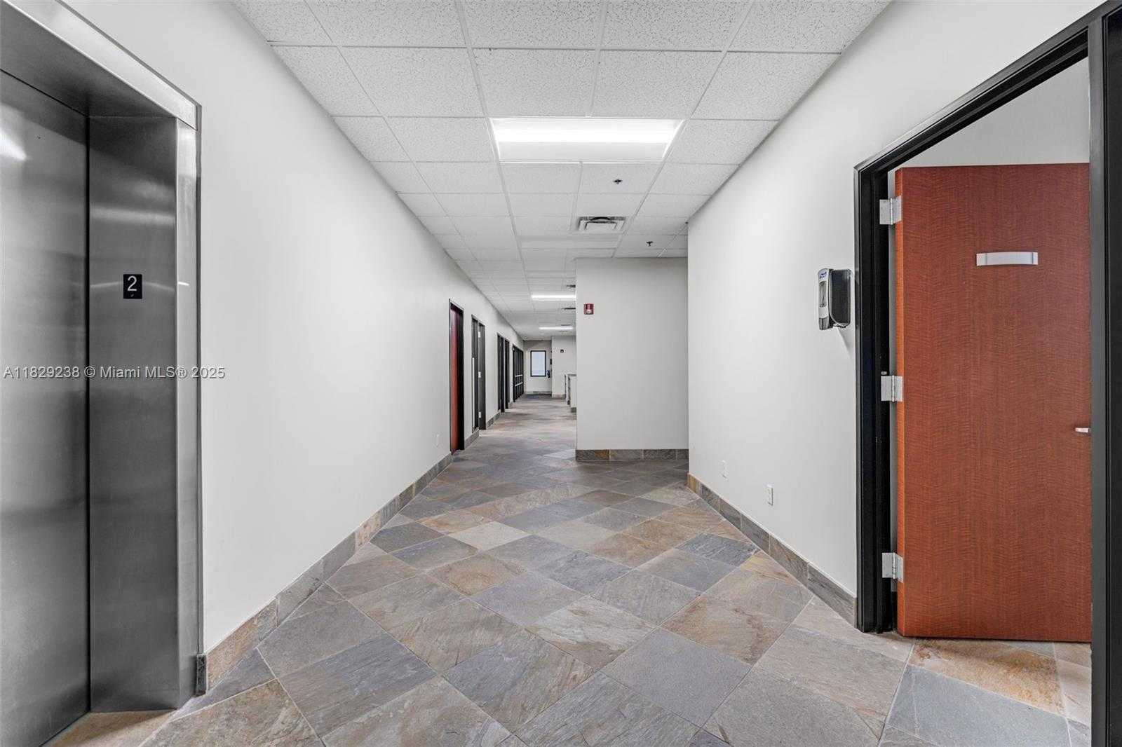 Small Image of 6850 LYONS TECHNOLOGY CIR, Coconut Creek Number 7