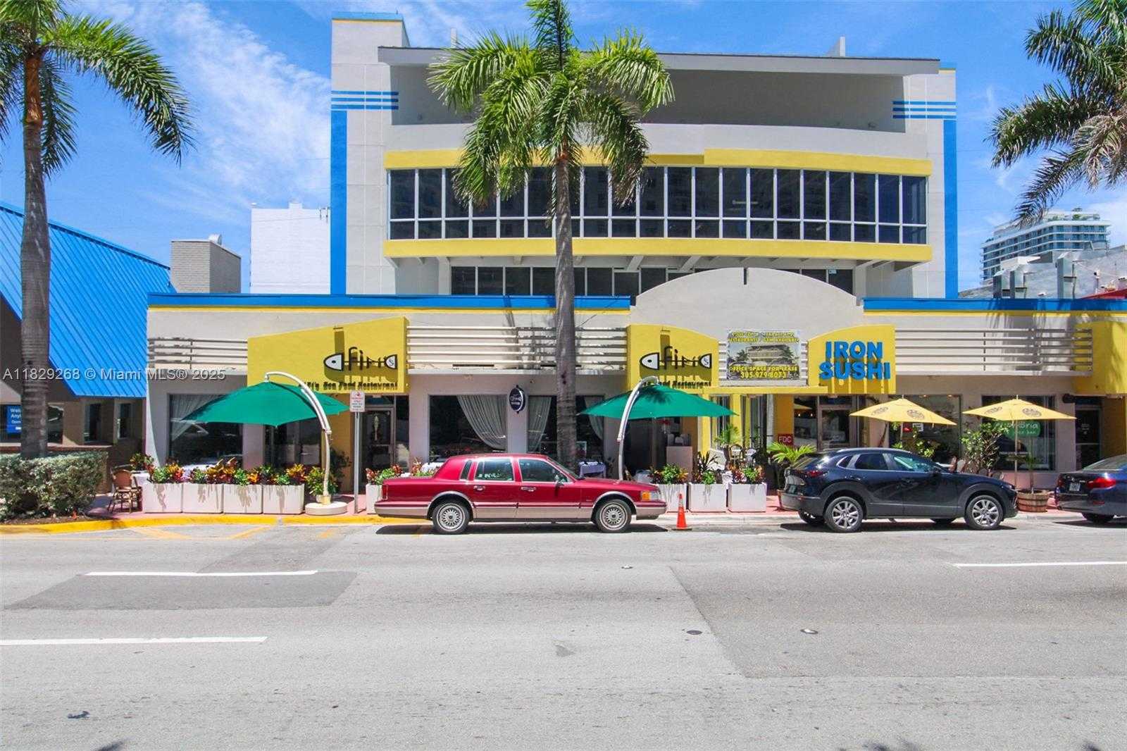Small Image of 6930 COLLINS AVE #Penthouse, Miami Beach Number 20