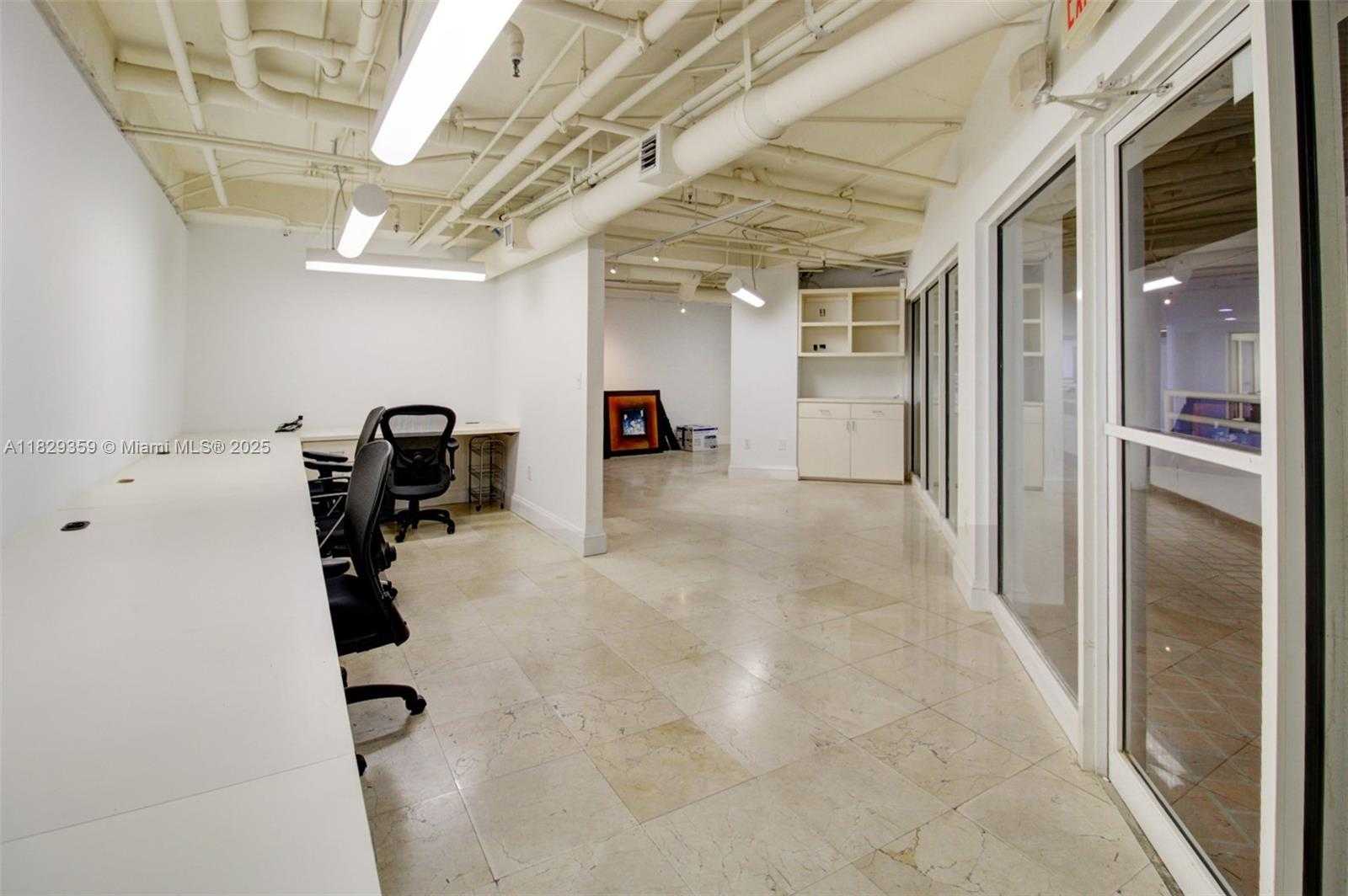 Small Image of 2801 FLORIDA AVE #L, Miami Number 11