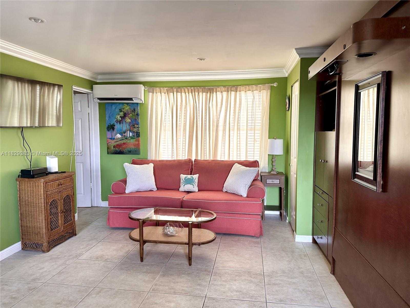 Small Image of 3401 NORTH EAST 10TH ST, Pompano Beach Number 18