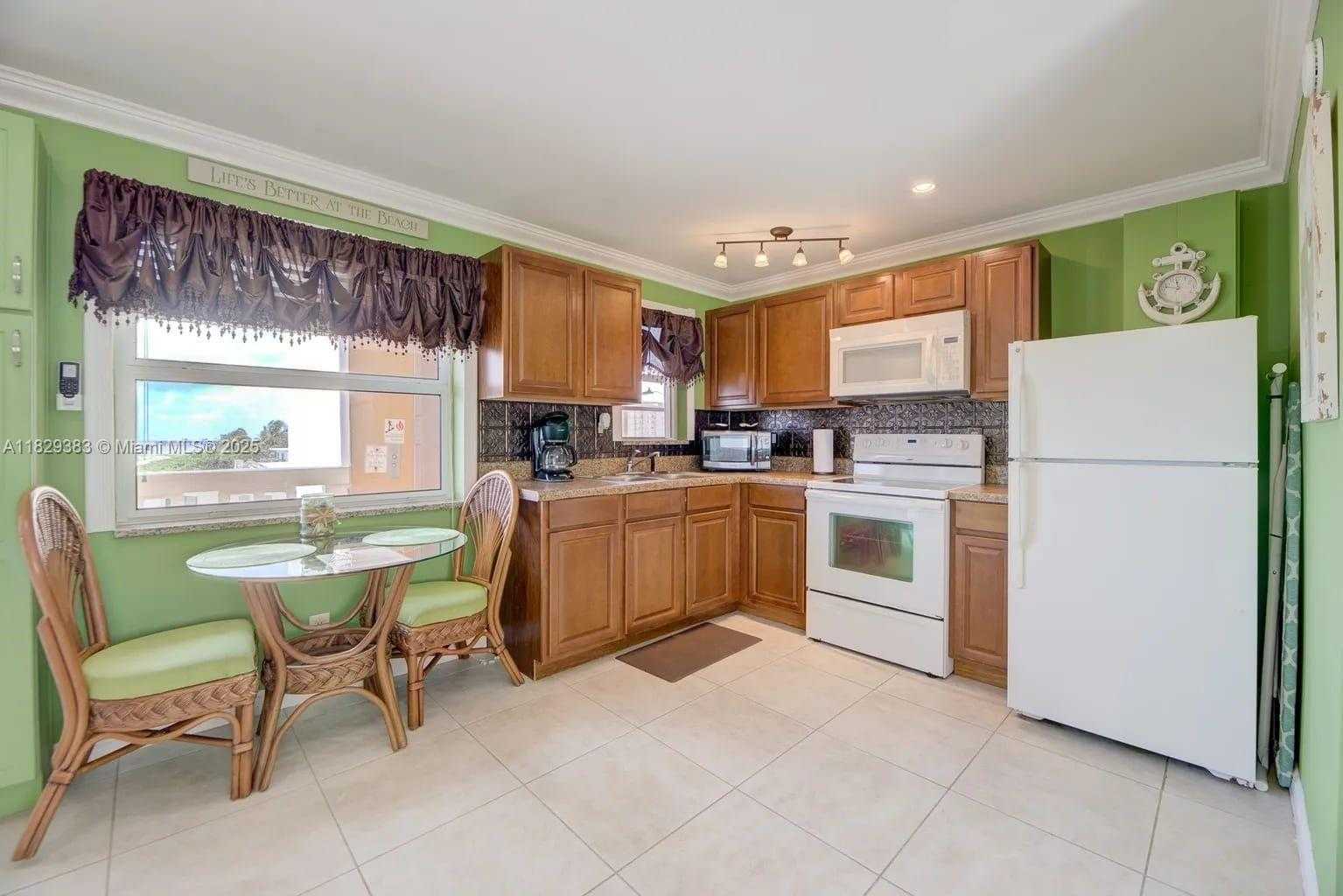Small Image of 3401 NORTH EAST 10TH ST, Pompano Beach Number 19