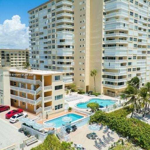 Small Image of 3401 NORTH EAST 10TH ST, Pompano Beach Number 2