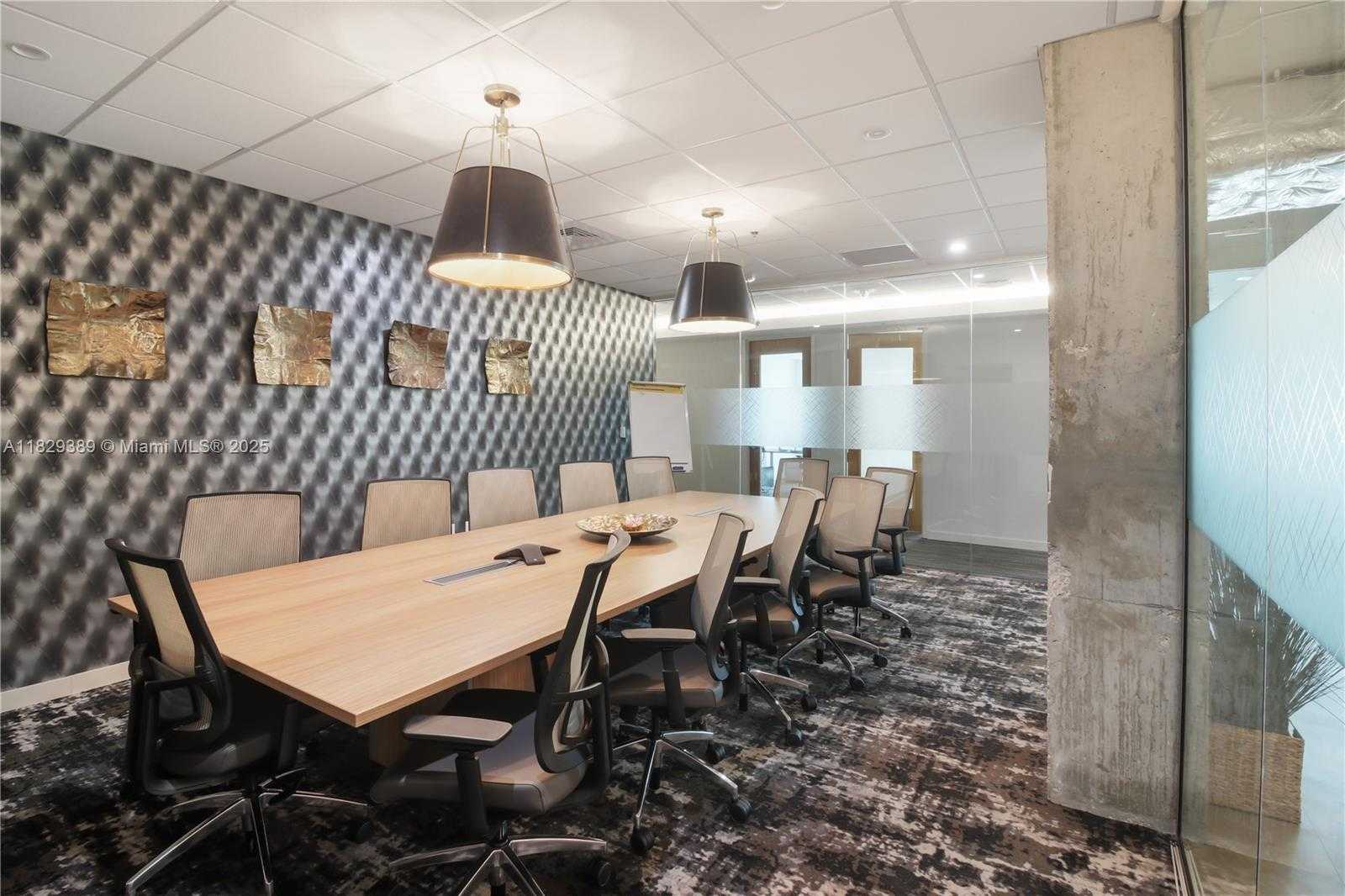 Small Image of 121 ALHAMBRA CIR #1000, Coral Gables Number 10