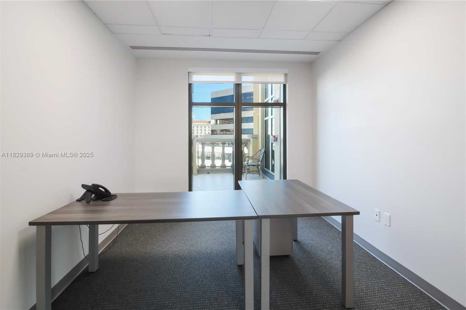 Small Image of 121 ALHAMBRA CIR #1000, Coral Gables Number 14