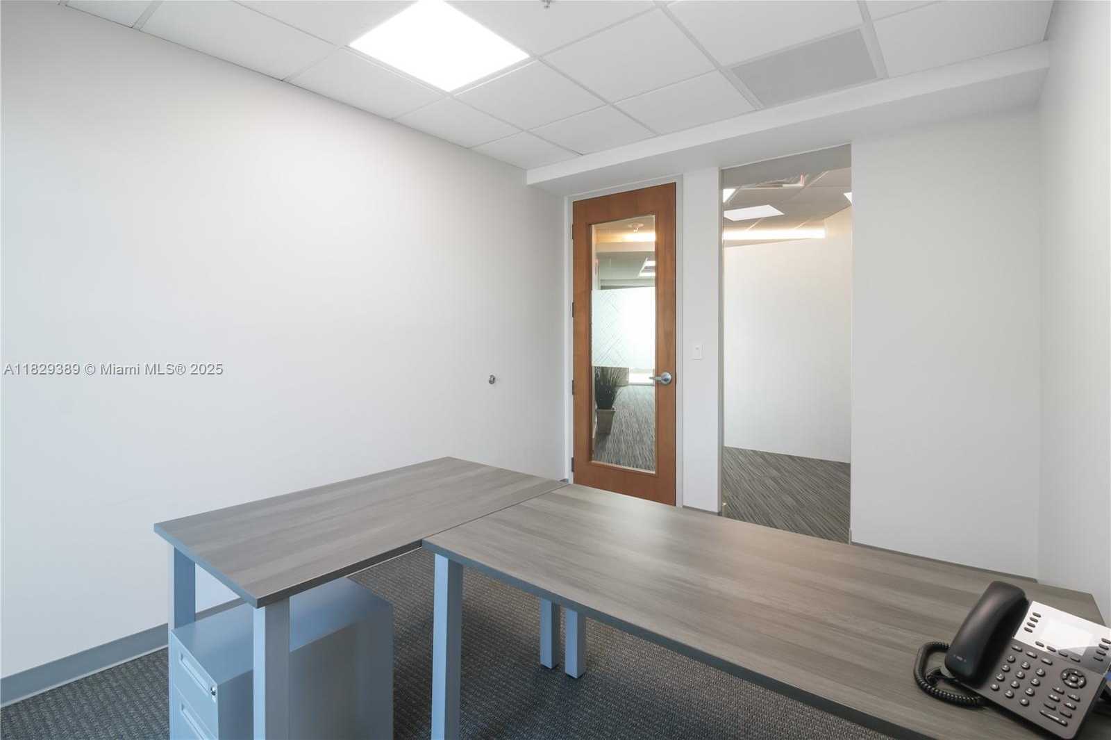Small Image of 121 ALHAMBRA CIR #1000, Coral Gables Number 15