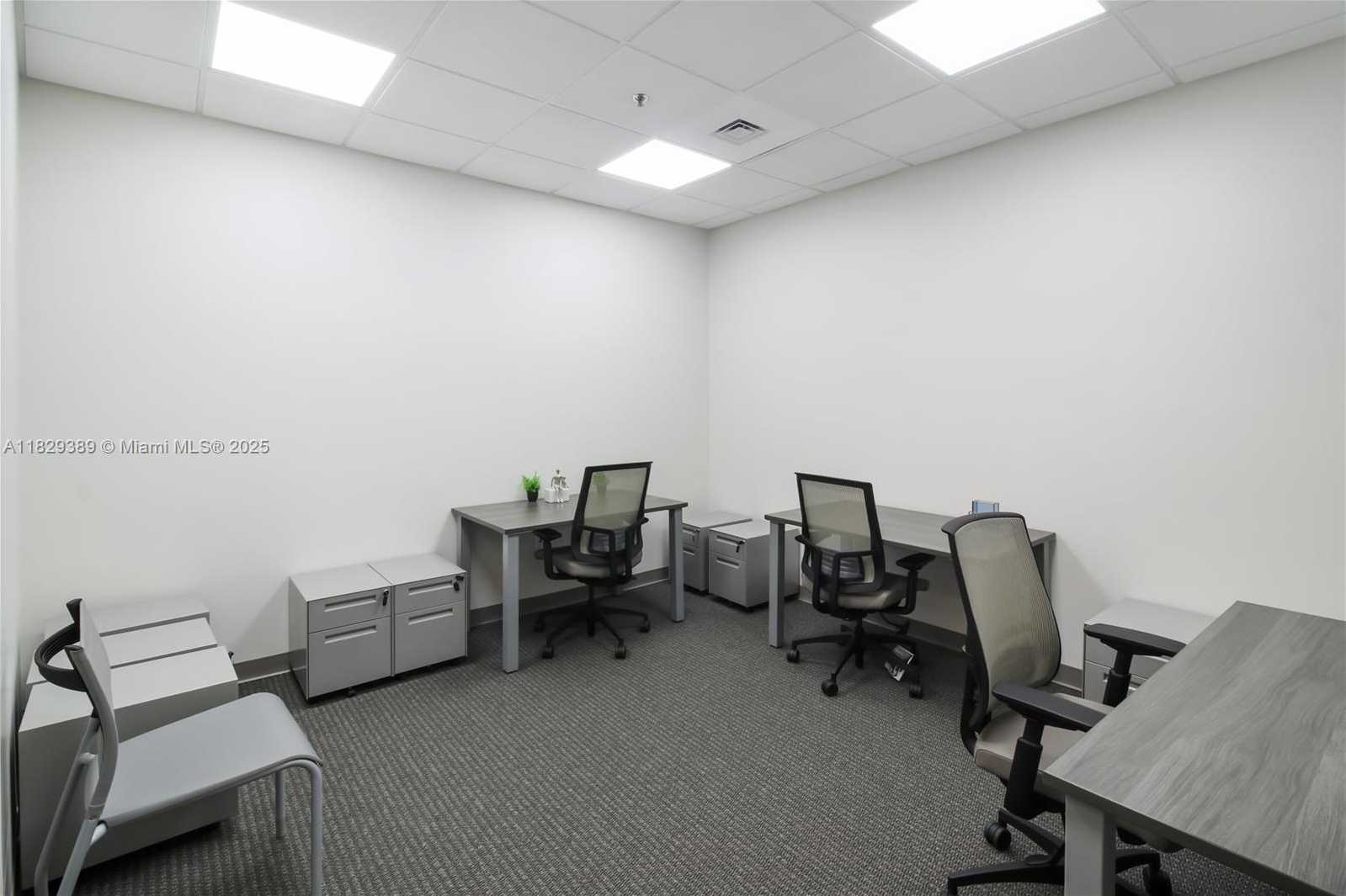 Small Image of 121 ALHAMBRA CIR #1000, Coral Gables Number 20