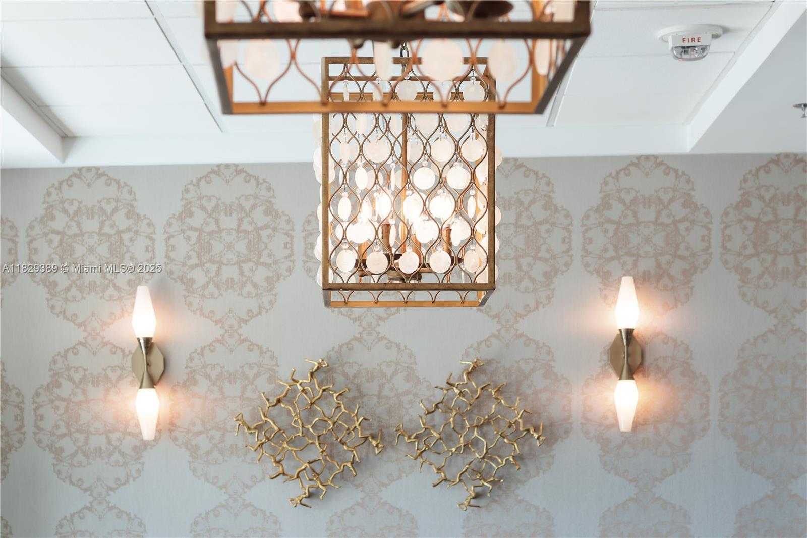 Small Image of 121 ALHAMBRA CIR #1000, Coral Gables Number 24
