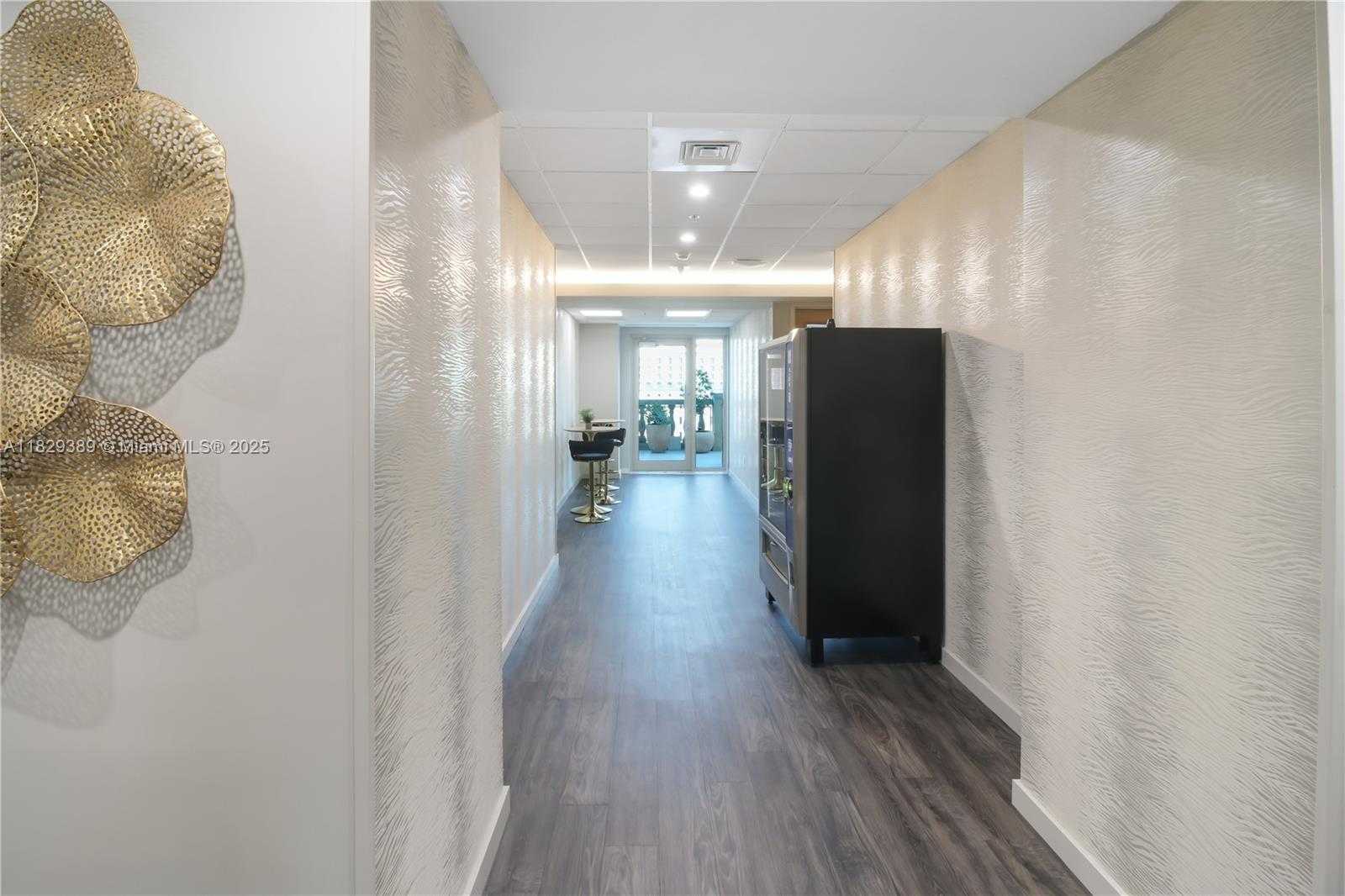 Small Image of 121 ALHAMBRA CIR #1000, Coral Gables Number 32