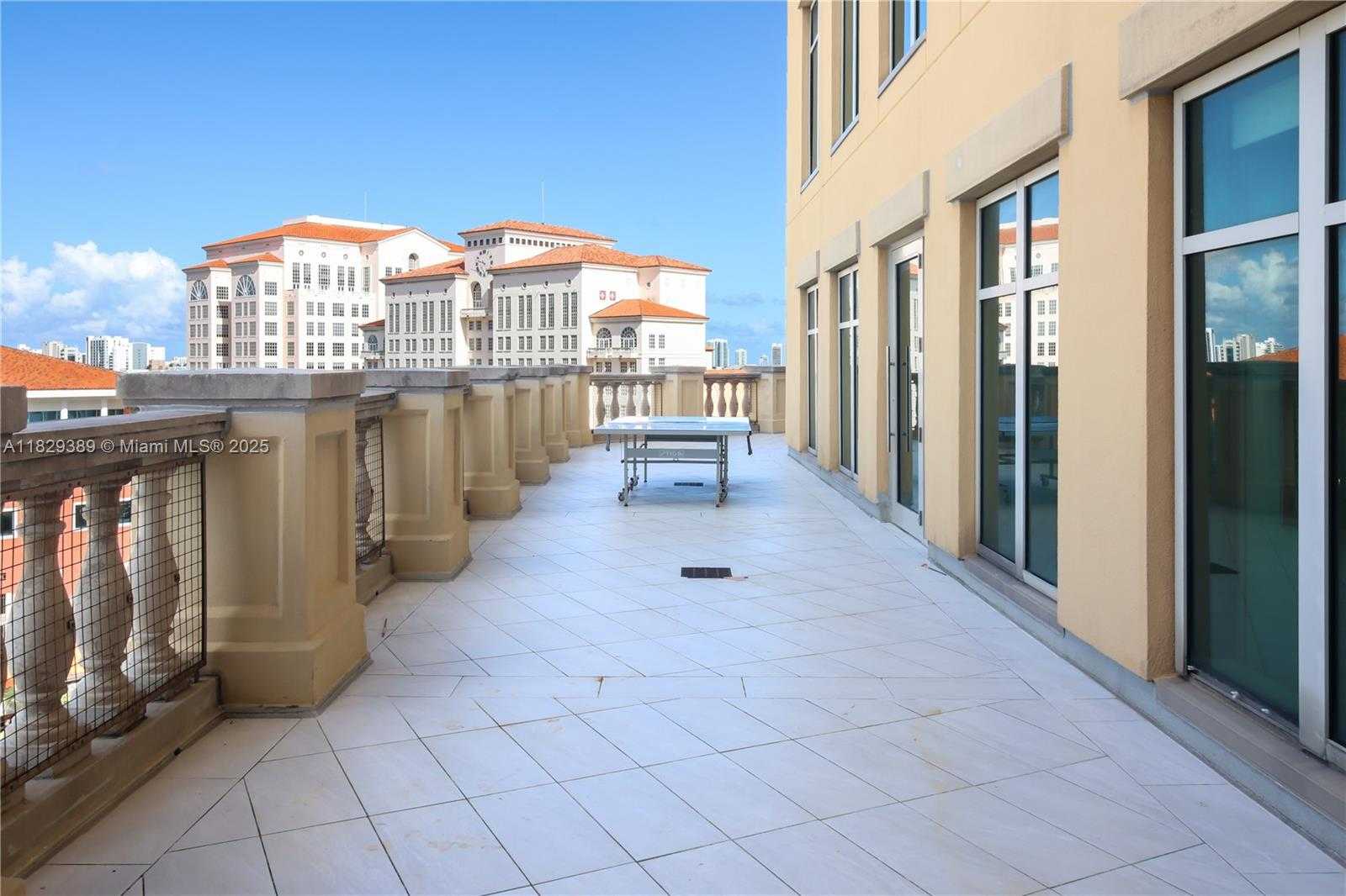 Small Image of 121 ALHAMBRA CIR #1000, Coral Gables Number 38