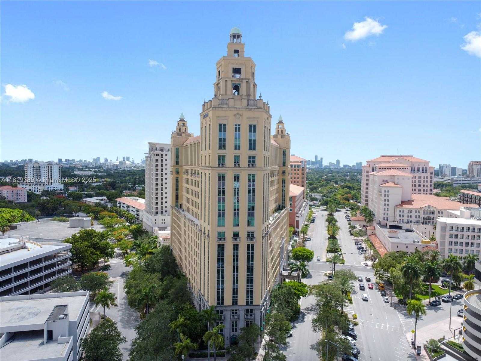 Small Image of 121 ALHAMBRA CIR #1000, Coral Gables Number 5