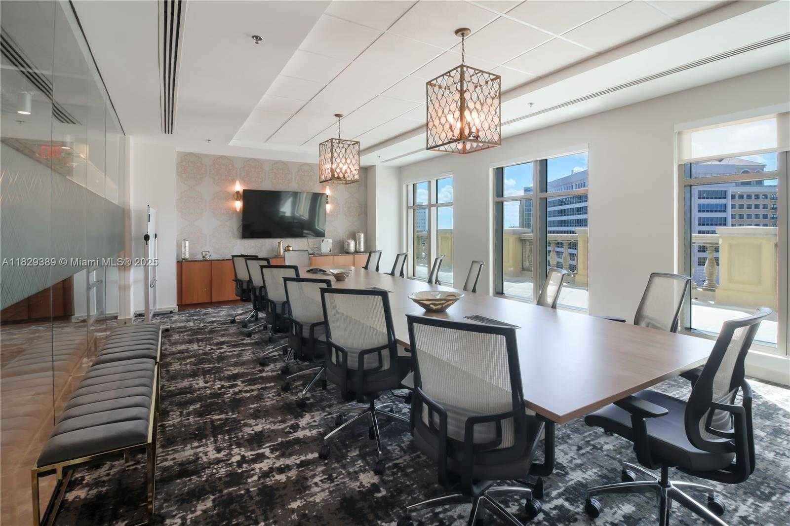 Small Image of 121 ALHAMBRA CIR #1000, Coral Gables Number 6