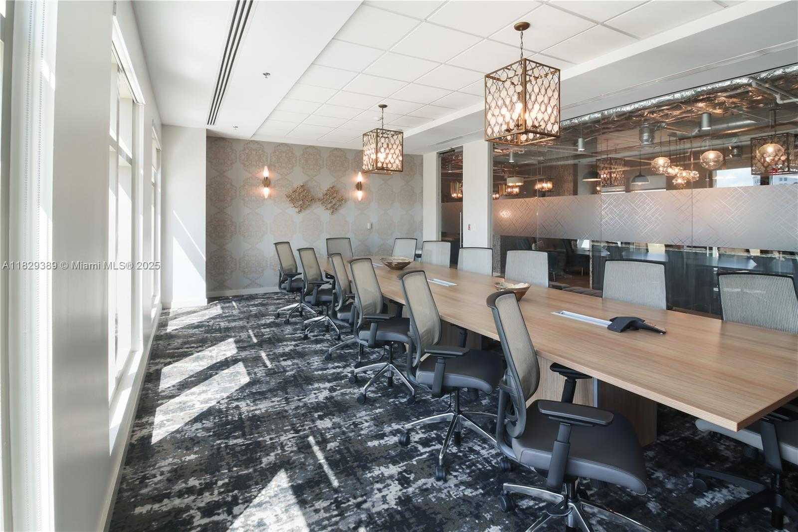 Small Image of 121 ALHAMBRA CIR #1000, Coral Gables Number 7