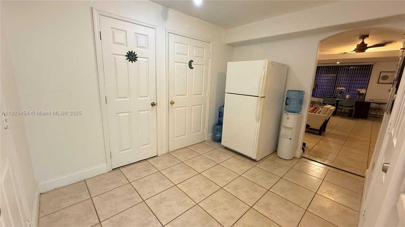 Small Image of 1651 WEST 37TH ST #402, Hialeah Number 13