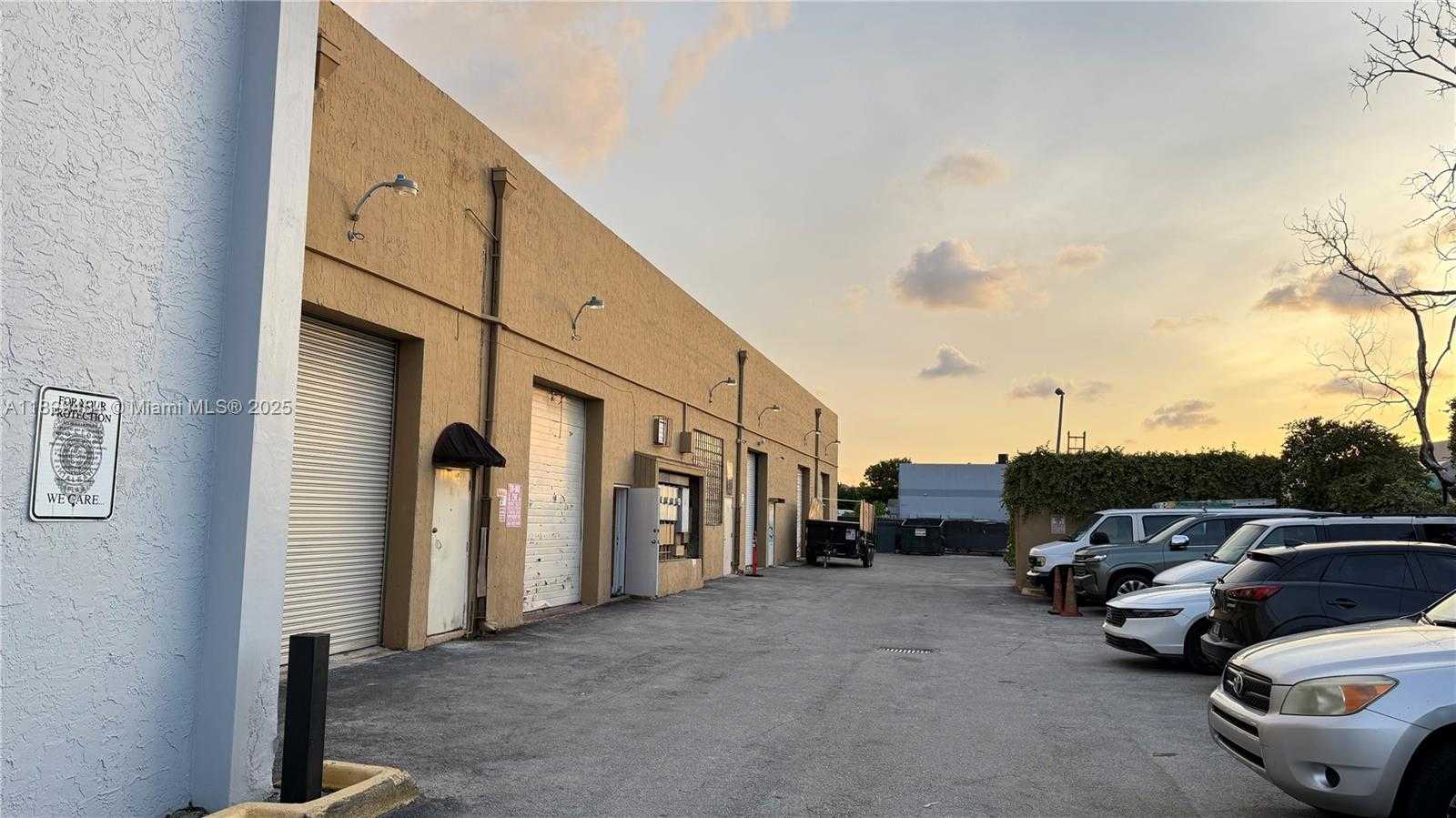 Small Image of 1651 WEST 37TH ST #402, Hialeah Number 22