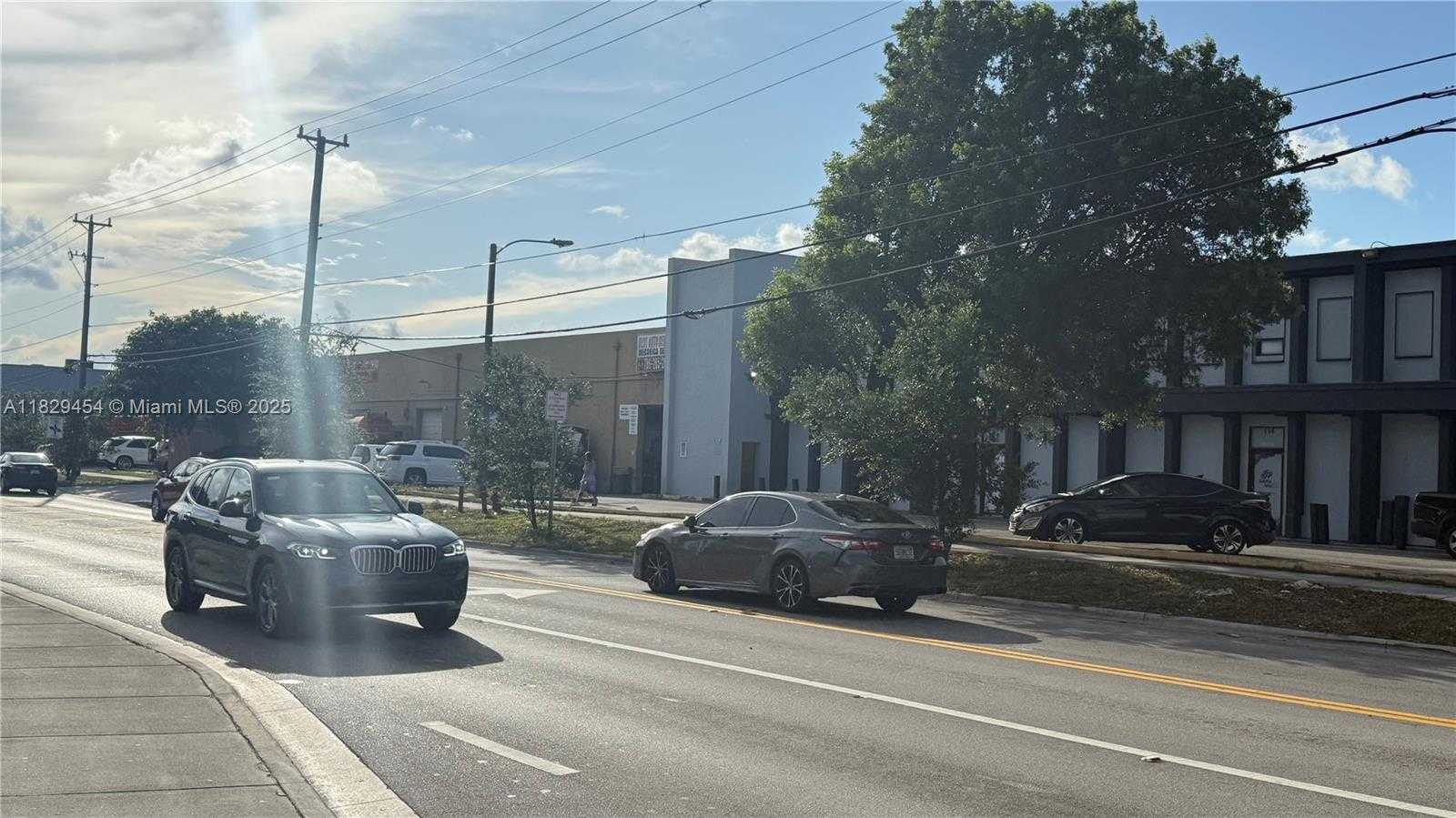 Small Image of 1651 WEST 37TH ST #402, Hialeah Number 30