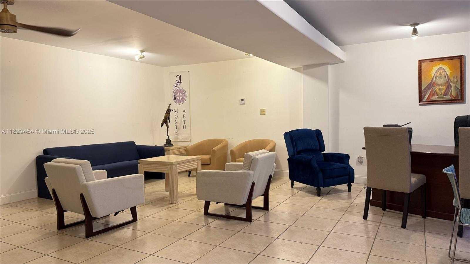 Small Image of 1651 WEST 37TH ST #402, Hialeah Number 6