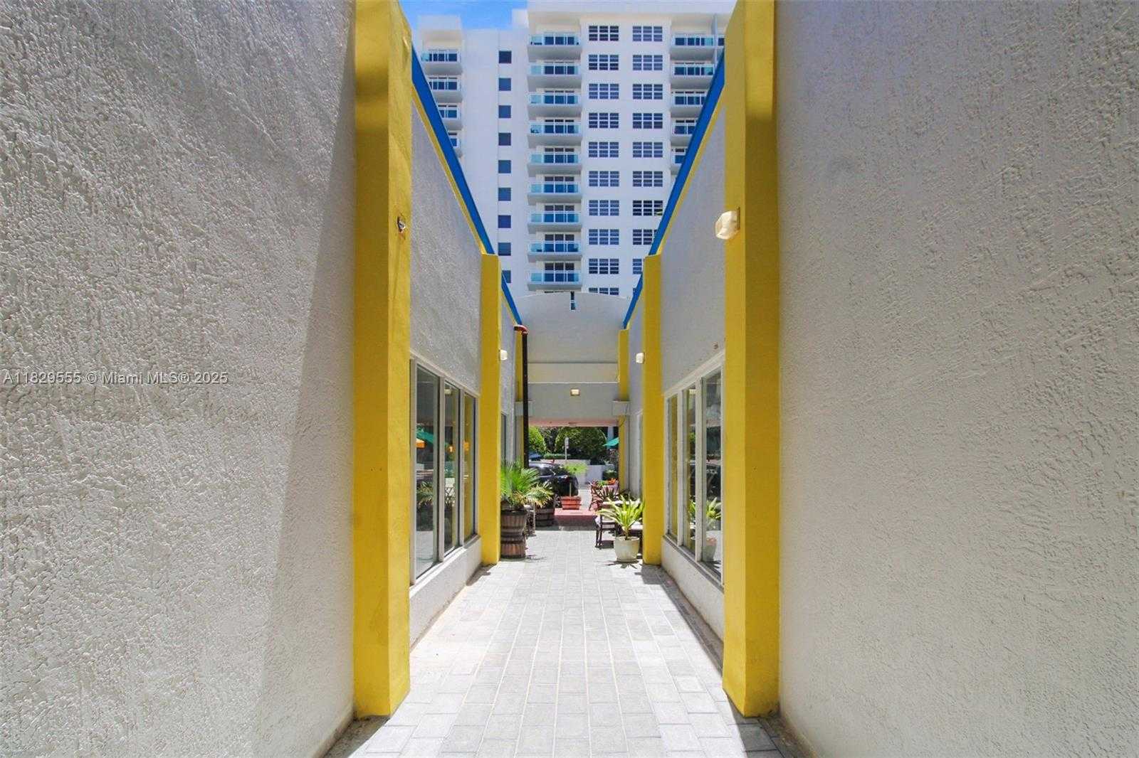 Small Image of 6930 COLLINS AVE #2nd Floor O1, Miami Beach Number 16