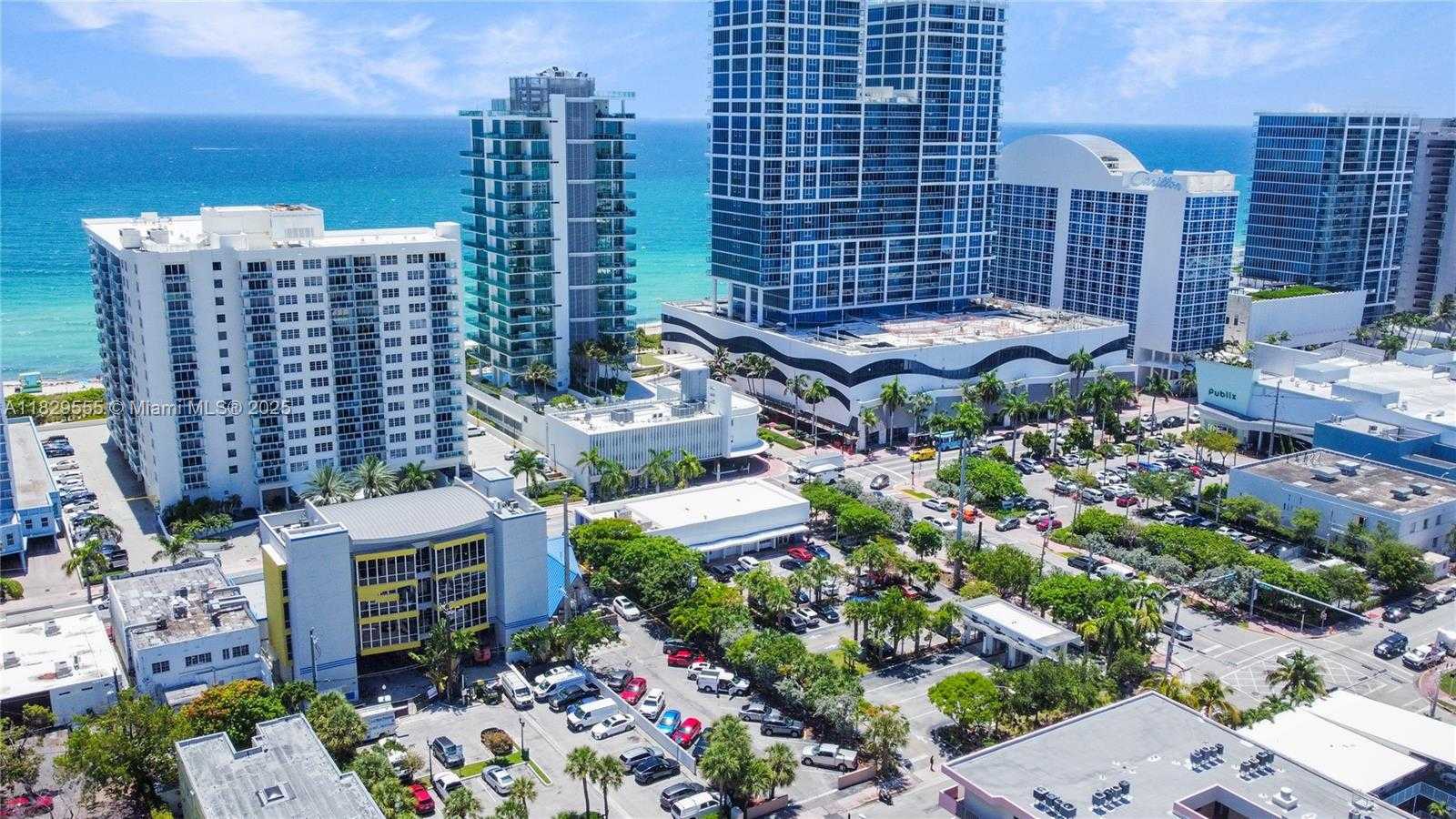 Small Image of 6930 COLLINS AVE #2nd Floor O1, Miami Beach Number 20