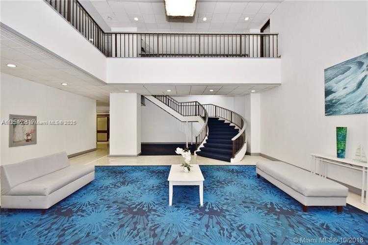 Small Image of 13499 BISCAYNE BLVD #CU202, North Miami Number 12