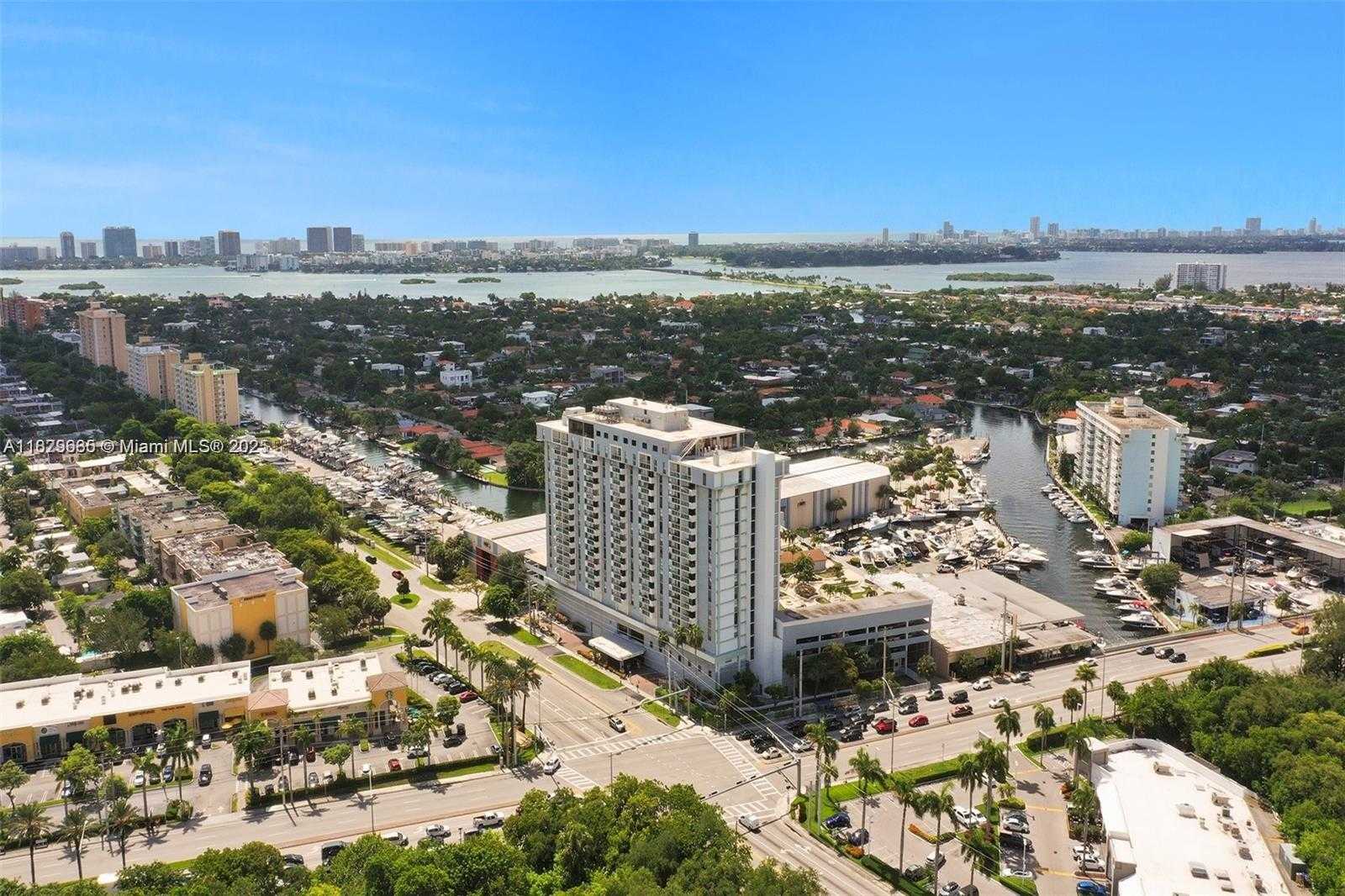 Small Image of 13499 BISCAYNE BLVD #CU202, North Miami Number 7