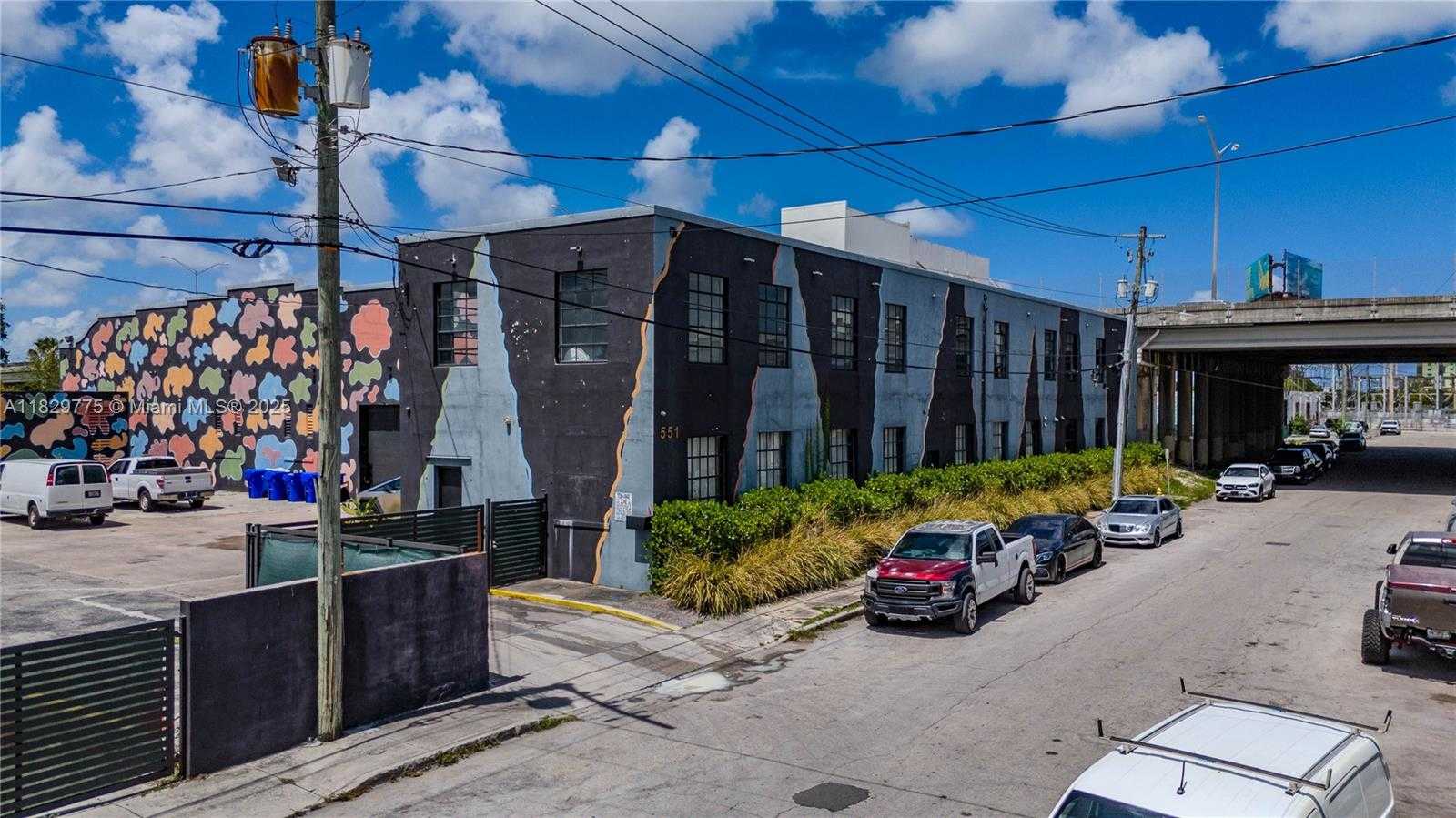 Small Image of 551 NORTH WEST 72ND ST #1A, Miami Number 2