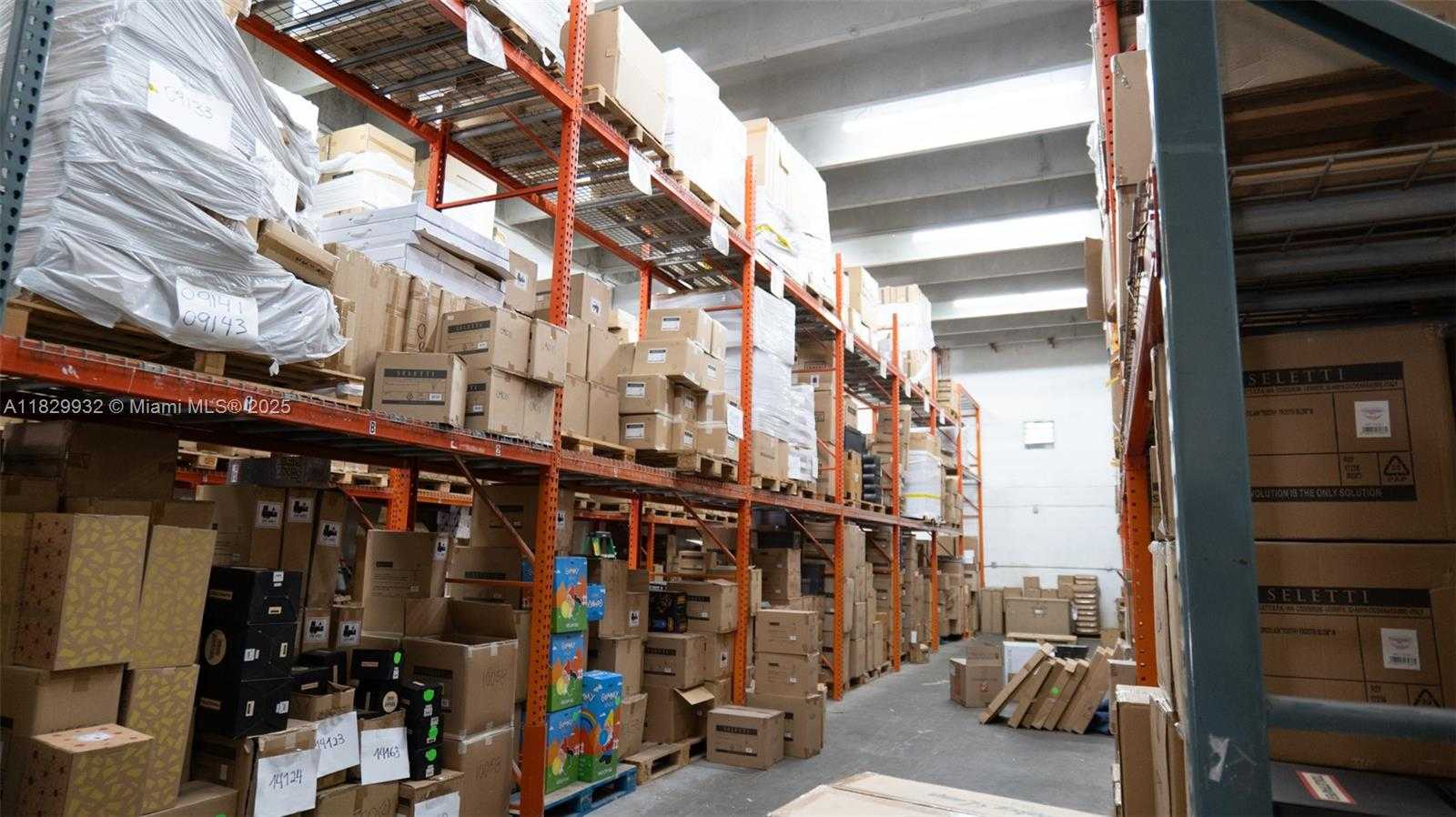 Small Image of 1840 NORTH WEST 95TH AVE, Doral Number 30