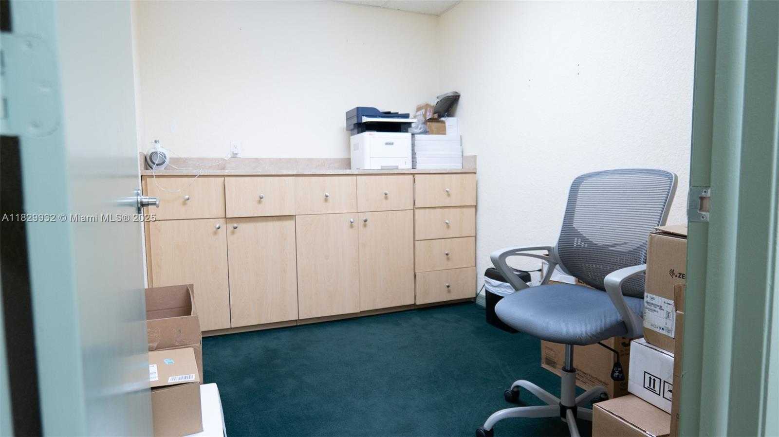 Small Image of 1840 NORTH WEST 95TH AVE, Doral Number 7
