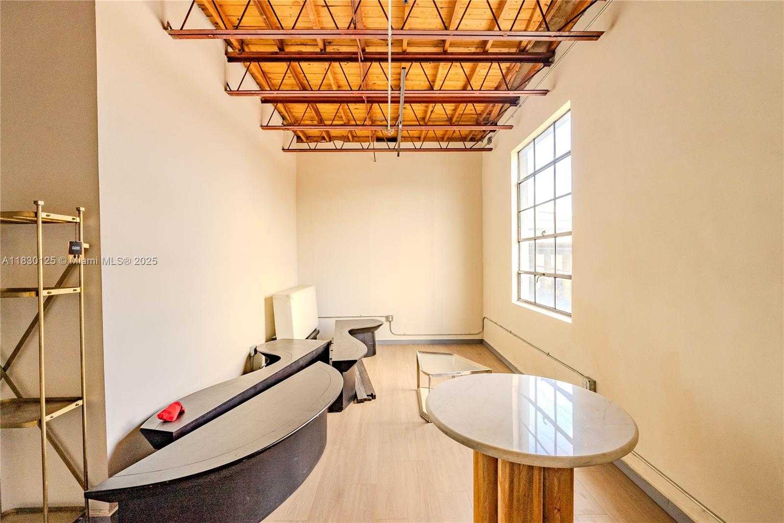 Small Image of 551 NORTH WEST 72ND ST #3A, Miami Number 7