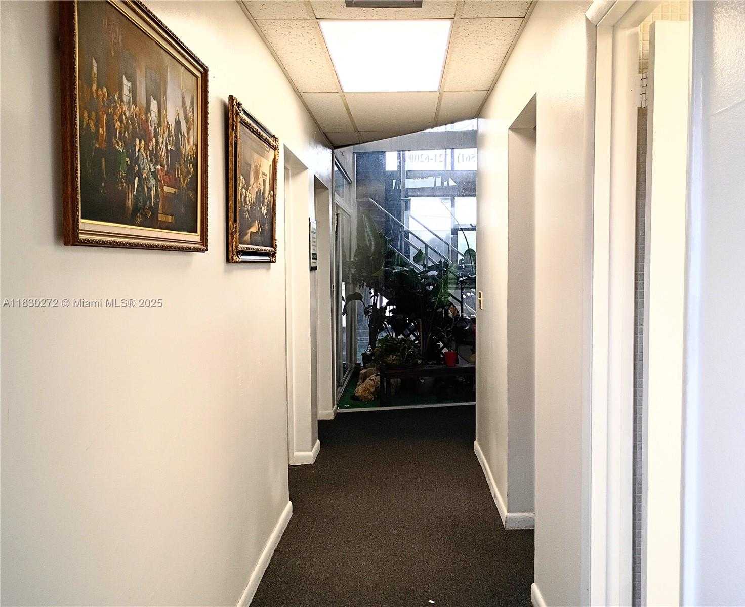 Small Image of 2720 FOREST HILL BLVD #203, Palm Springs Number 23