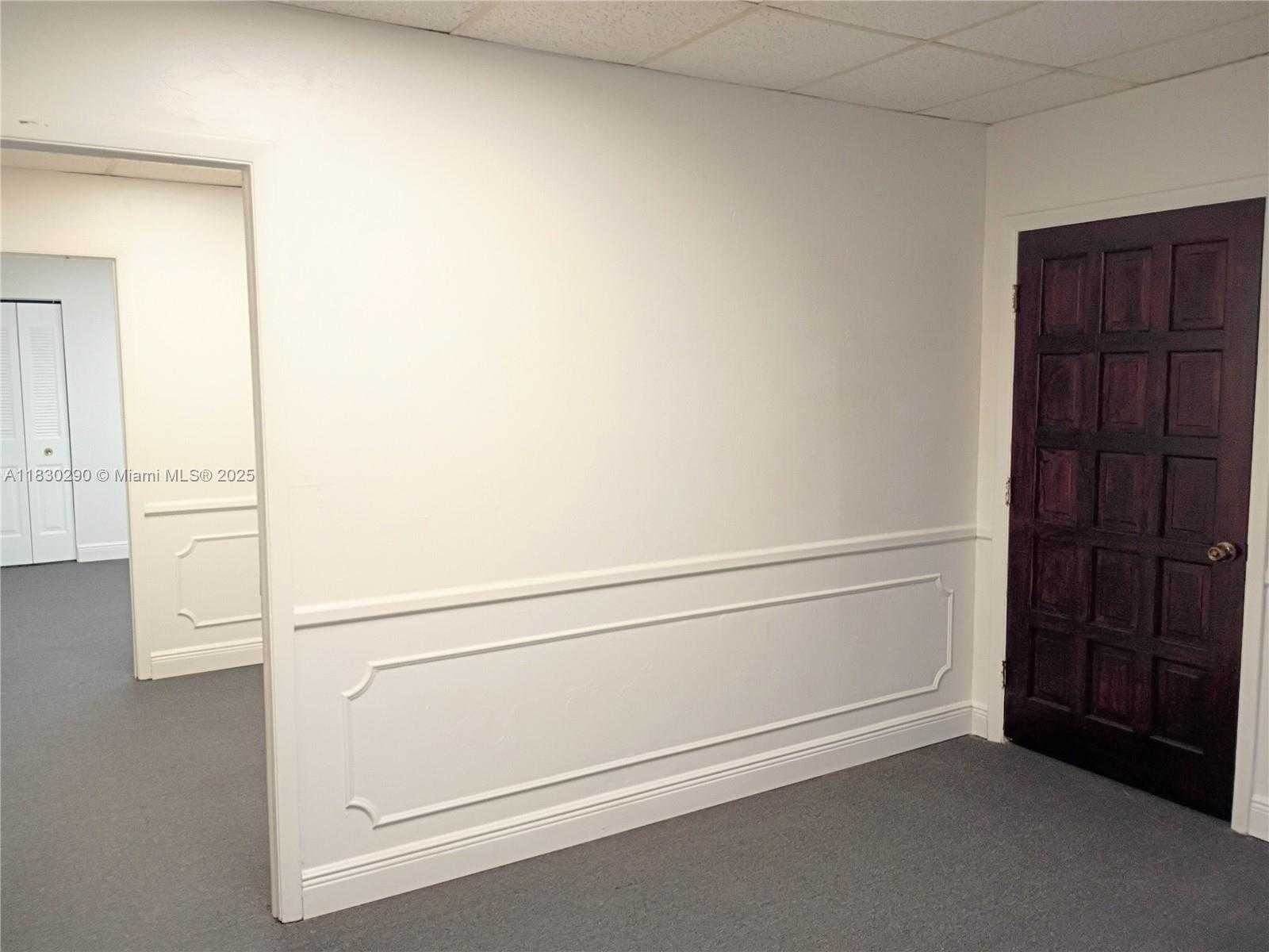 Small Image of 2720 FOREST HILL BLVD #202, Palm Springs Number 34