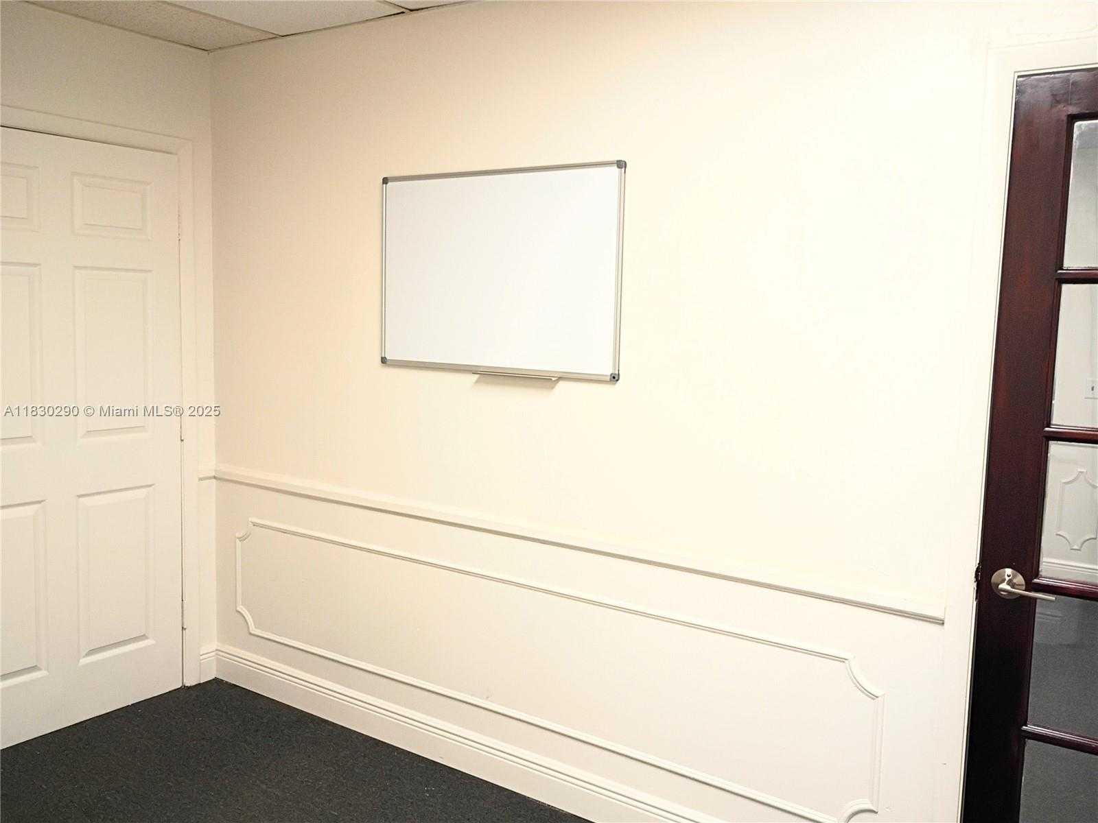 Small Image of 2720 FOREST HILL BLVD #202, Palm Springs Number 41