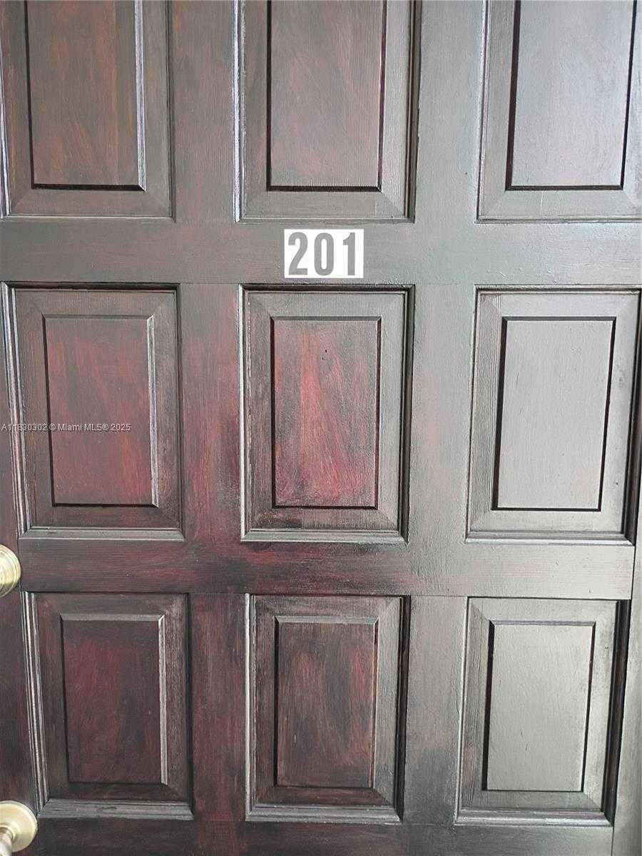 Small Image of 2720 FOREST HILL BLVD #201, Palm Springs Number 24