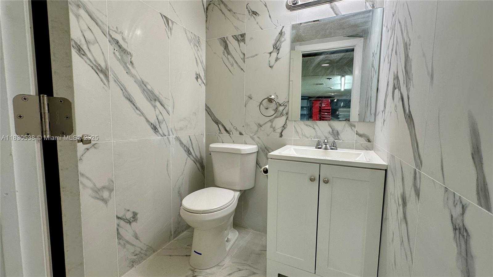 Small Image of 500 NORTH EAST 25TH ST ##12, Pompano Beach Number 21