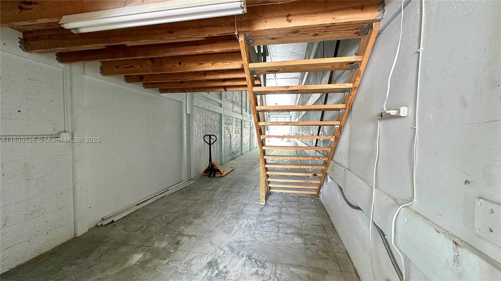 Small Image of 500 NORTH EAST 25TH ST ##12, Pompano Beach Number 9