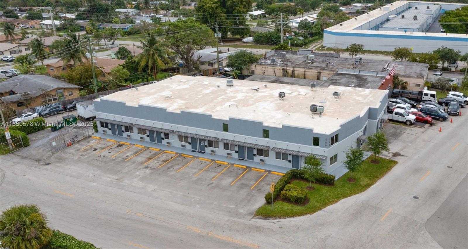 Small Image of 500 NORTH EAST 25TH ST ##5, Pompano Beach Number 2