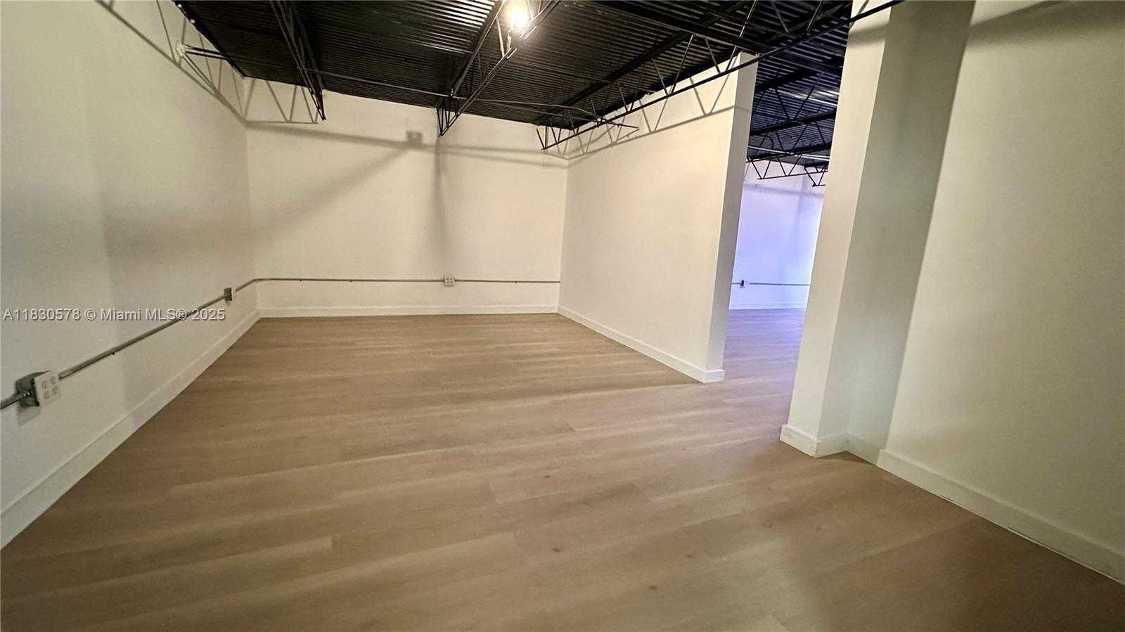Small Image of 500 NORTH EAST 25TH ST ##5, Pompano Beach Number 3