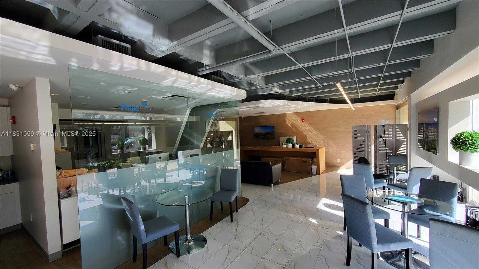 Small Image of 1133 KANE CONCOURSE, Bay Harbor Islands Number 7