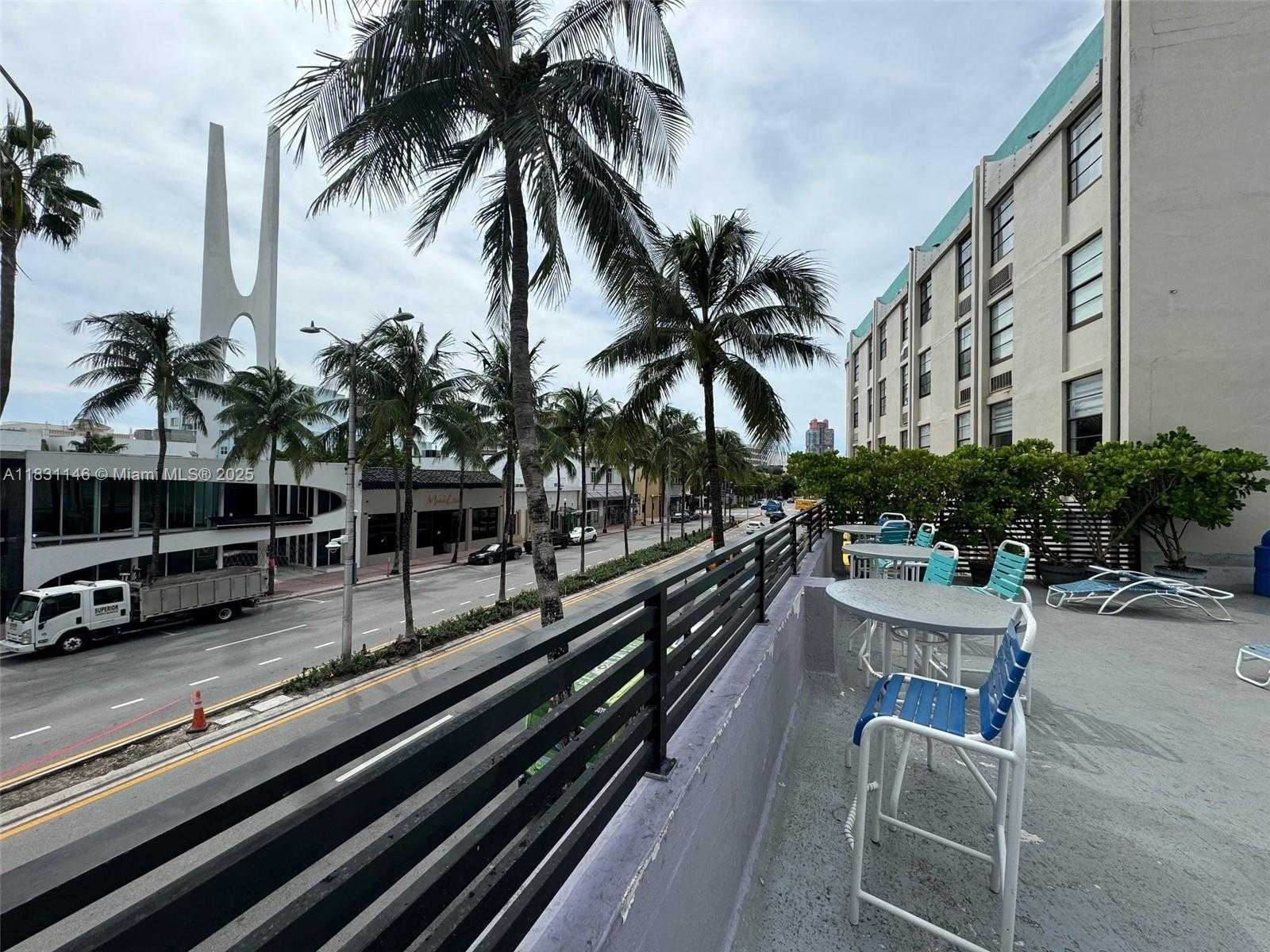 Small Image of 760 EAST WASHINGTON AVE #CU-2, Miami Beach Number 21