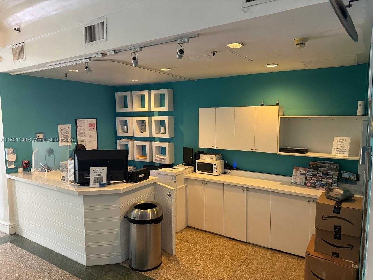 Small Image of 760 EAST WASHINGTON AVE #CU-2, Miami Beach Number 5
