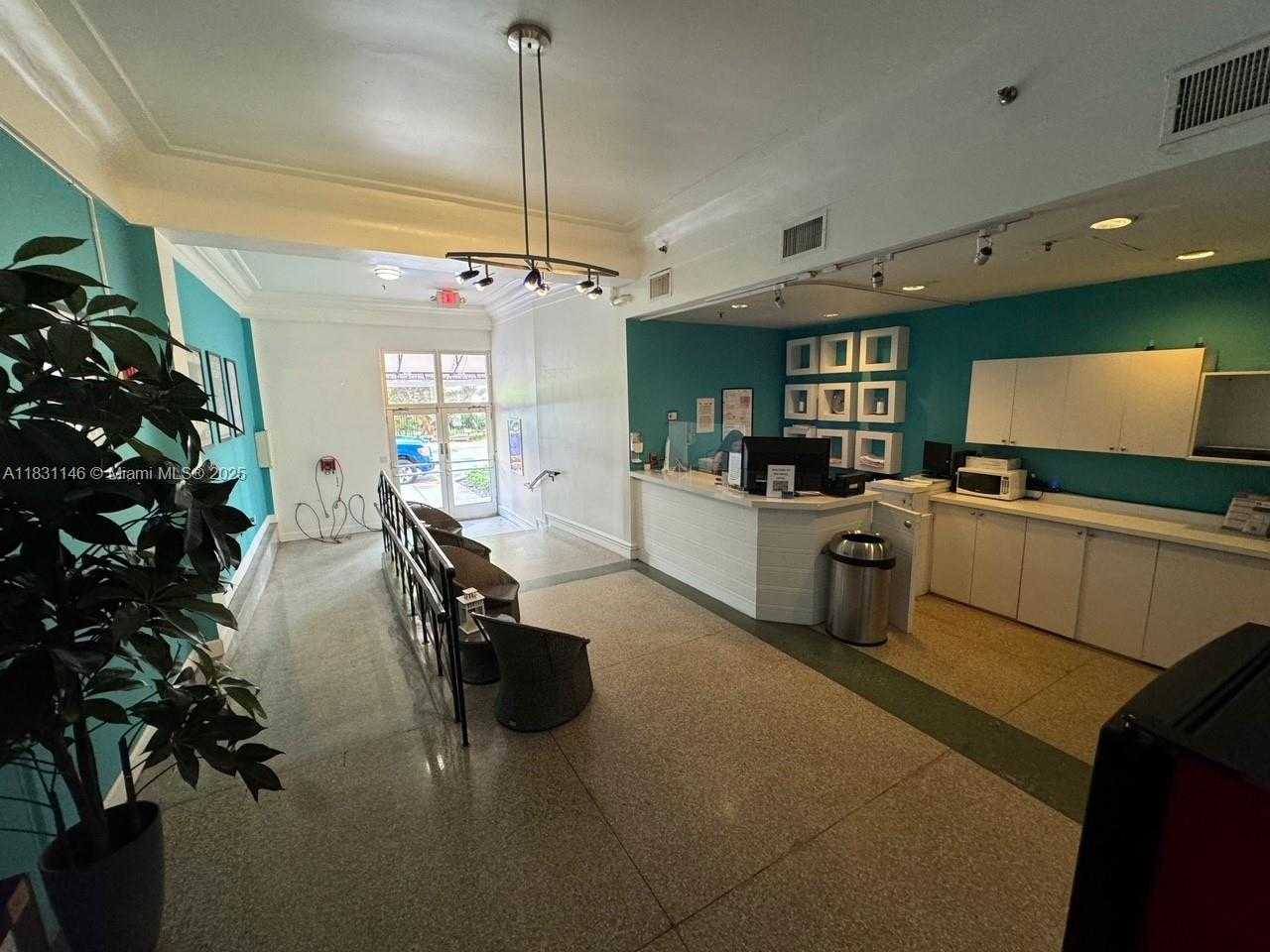 Small Image of 760 EAST WASHINGTON AVE #CU-2, Miami Beach Number 7