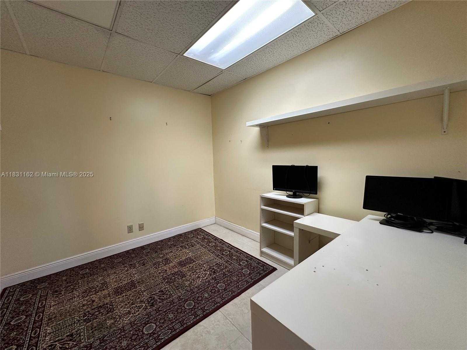 Small Image of 4121 NORTH WEST 5TH ST #206, Plantation Number 15