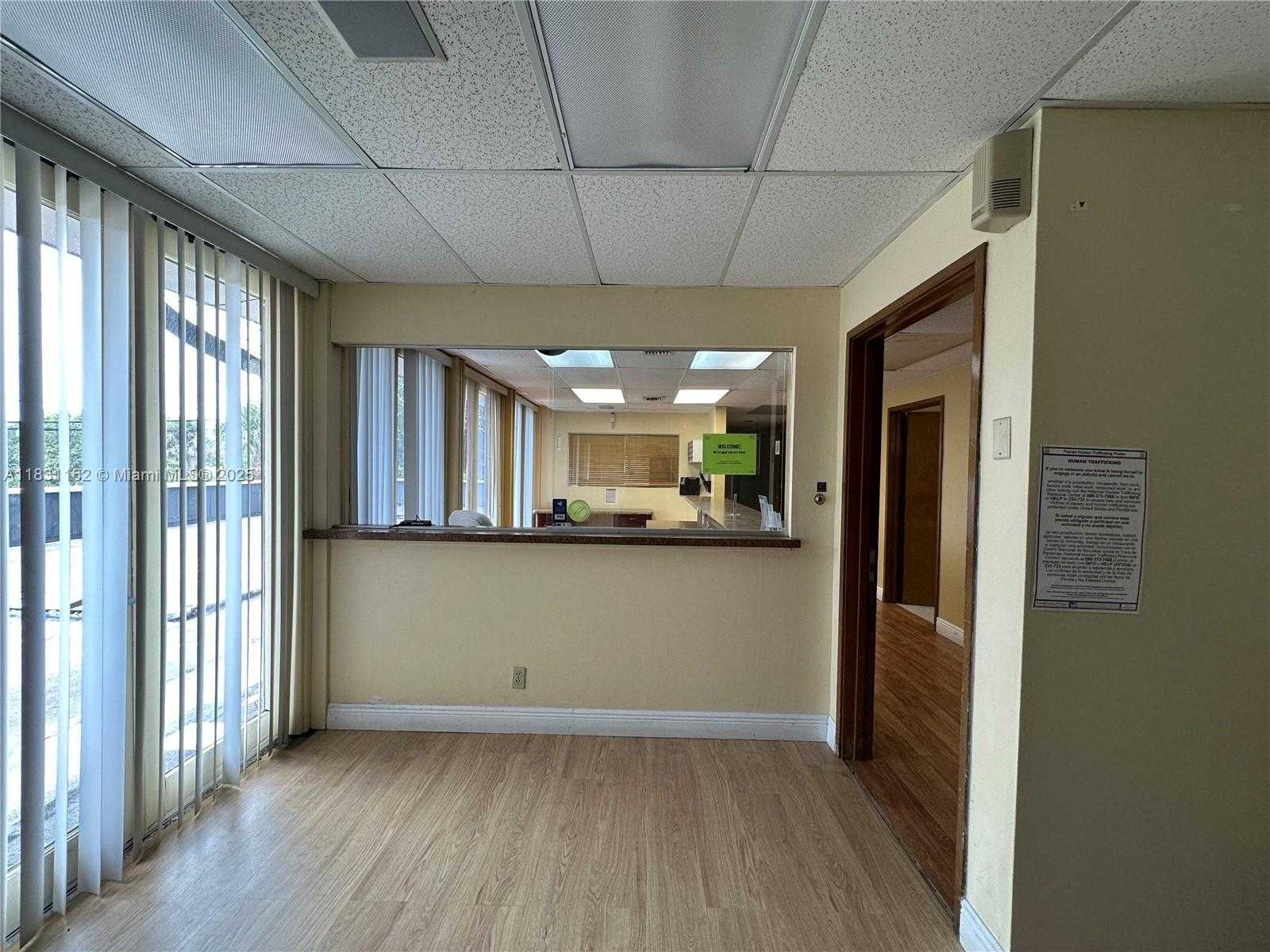 Small Image of 4121 NORTH WEST 5TH ST #206, Plantation Number 8