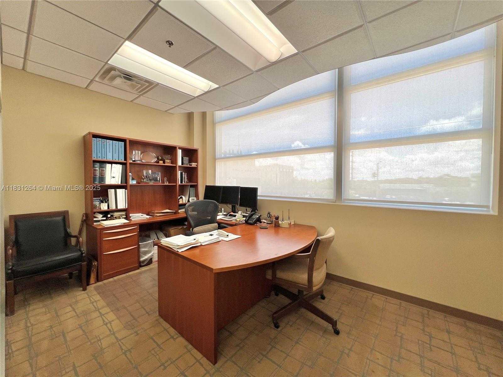 Small Image of 1430 SOUTH DIXIE HWY #315, Coral Gables Number 7