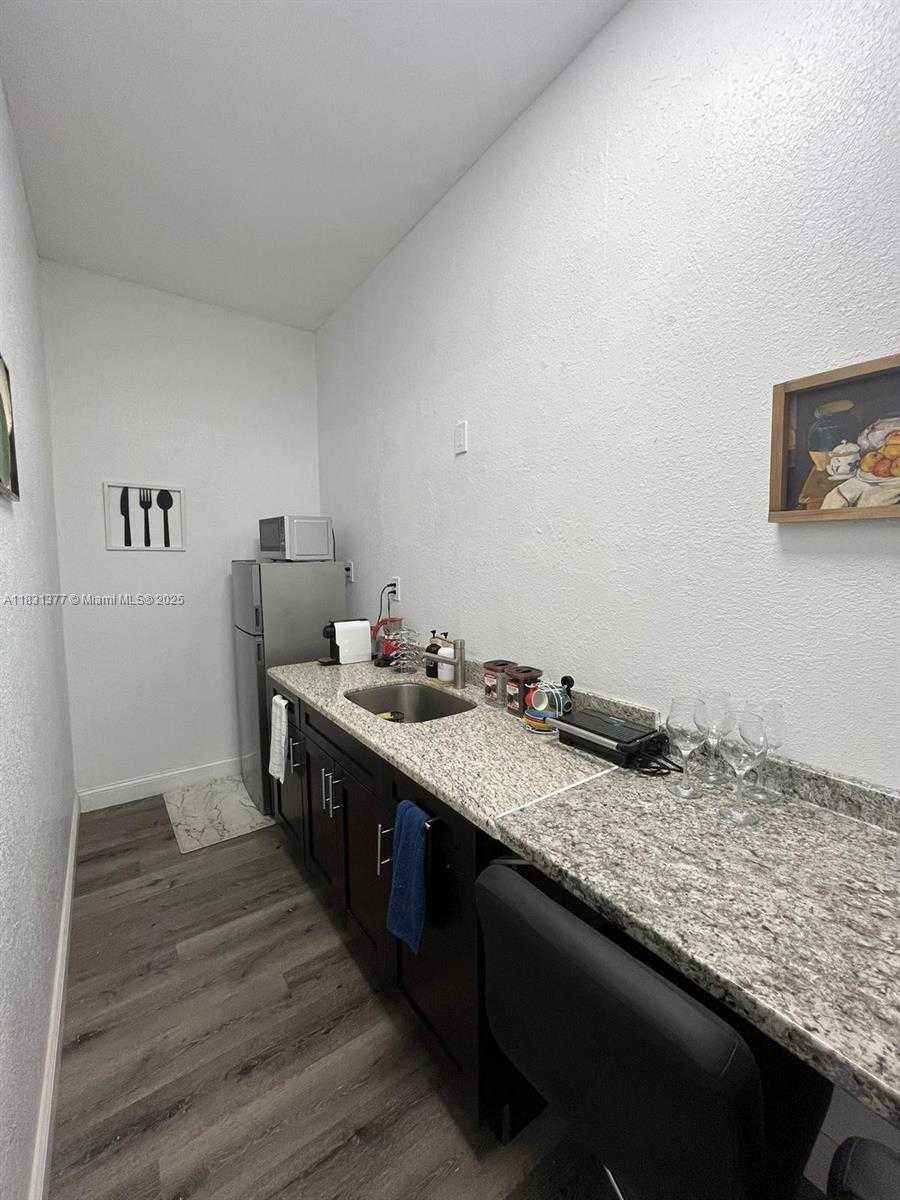 Small Image of 8350 NORTH WEST 56TH ST #B, Doral Number 10